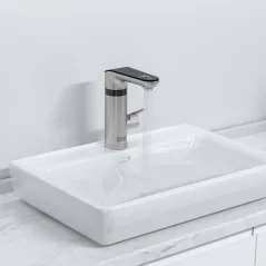 Przepływowy podgrzewacz wody - bateria stojąca