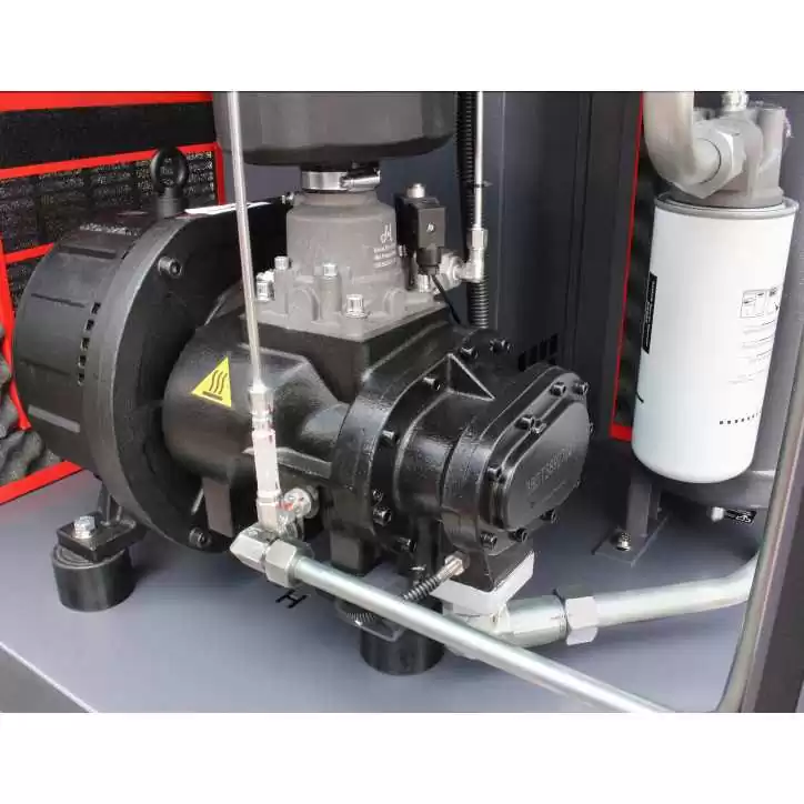 Sprężarka śrubowa ARROW II VSD 15 kW/500 720-1800 l/min. 10 Bar zestaw na zbiorniku poziomym 500L + osuszacz + filtry ISO 8573-1 Sprężarka śrubowa ARROW II VSD 15 kW/500 720-1800 l/min. 10 Bar zestaw na zbiorniku poziomym 500L + osuszacz + filtry ISO 8573-1