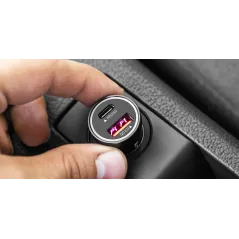 Ładowarka samochodowa 38W Kruger&Matz z funkcjami Power Dedlivery oraz Quick Charge