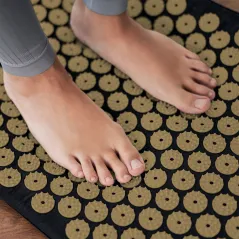 Mata zdrowotna z kolcami do akupresury z poduszką, 110x42cm, XL, złote kolce, Rebel Active