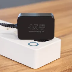 Zasilacz Kruger&amp;Matz 45W Power Delivery – solidny wybór