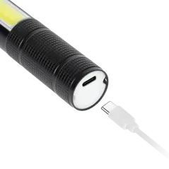 Akumulatorowa latarka wielofunkcyjna Rebel (zoom, nożyk, młotek do szyby).