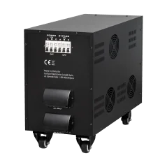 Trójfazowy stabilizator napięcia KEMOT PROavr-30k