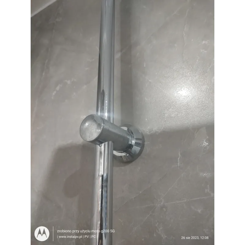 Montaż uchwytu do deszczownicy FI 22 Montaż uchwytu do deszczownicy FI 22