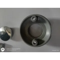 Stopka mocująca uchwyt od strony ściany