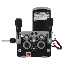 podajnik-drutu-4Rn-prawy-24V-700