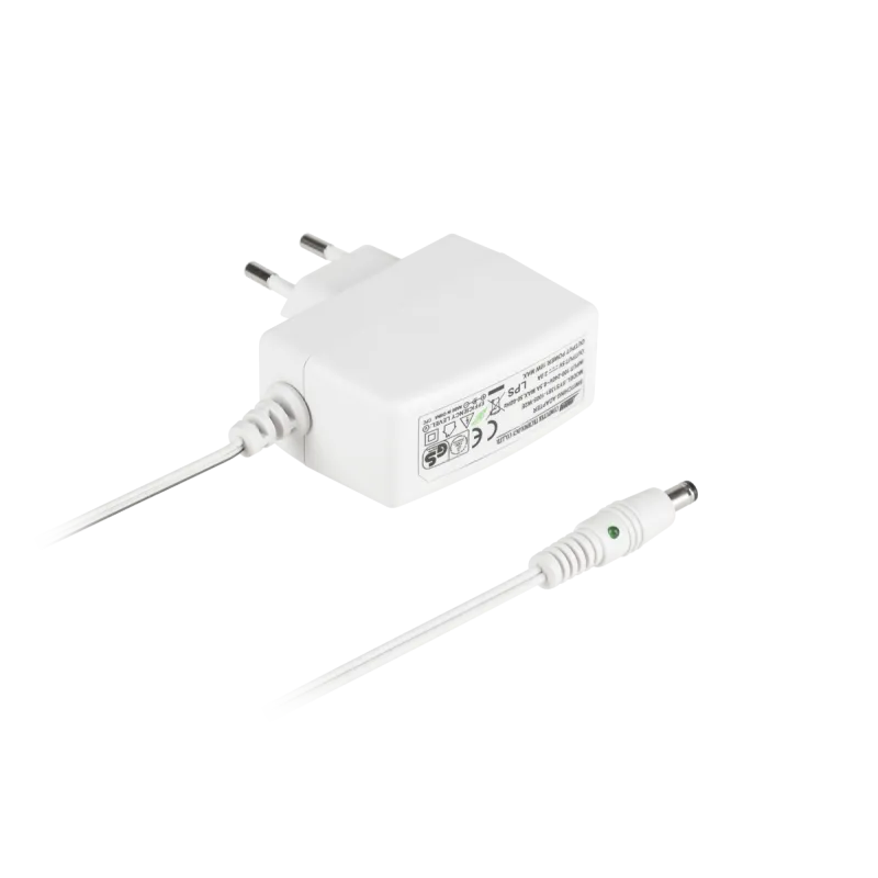 Zasilacz impulsowy 5V/2A wtyk 2,5/5,5 biały