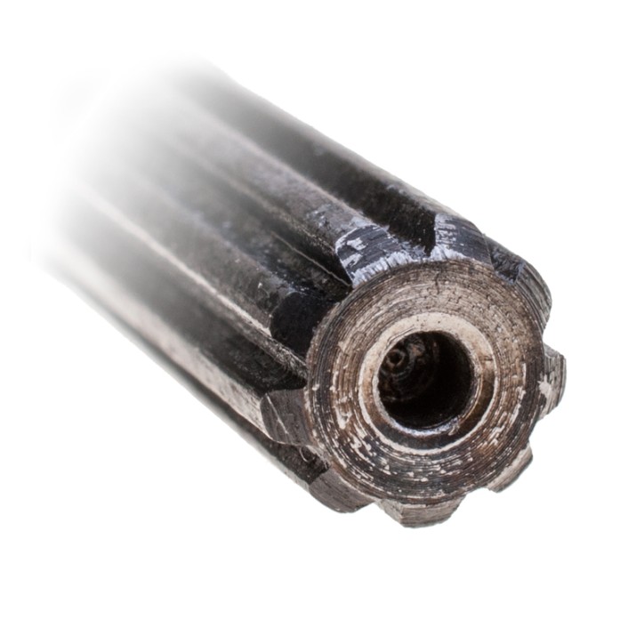 Wałek napędowy NAC gwint 9F/8mm 153cm wykaszarki marketowe Wałek napędowy NAC gwint 9F/8mm 153cm wykaszarki marketowe