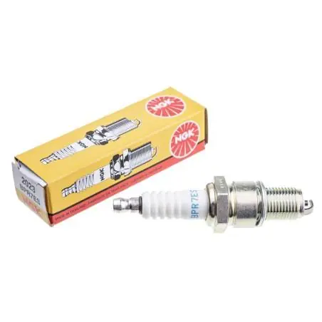 NGK BPR7ES Spark Plug for Loncin Engines, 14mm, 5kOhm