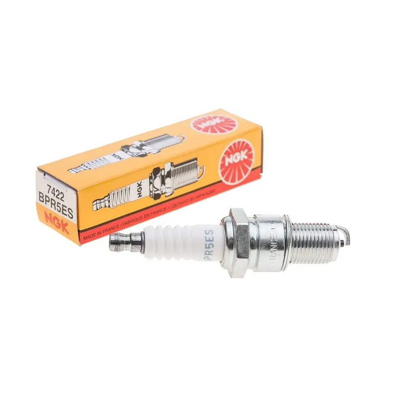 Świeca zapłonowa NGK BPR5ES Honda modele GXV, Rato RV340 Świeca zapłonowa NGK BPR5ES Honda modele GXV, Rato RV340