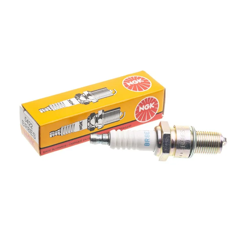 Świeca zapłonowa NGK BR8ES Honda MTX50 Świeca zapłonowa NGK BR8ES Honda MTX50