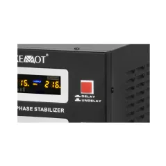 Automatyczny trójfazowy stabilizator napięcia KEMOT PROavr-10k