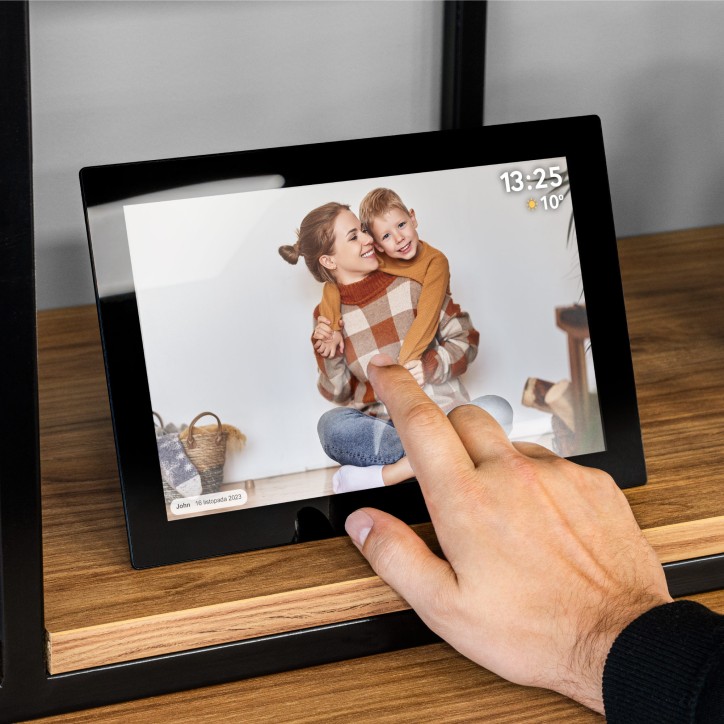 Cyfrowa ramka Kruger&Matz na zdjęcia FRAMEO Wi-Fi 10,1" Cyfrowa ramka Kruger&Matz na zdjęcia FRAMEO Wi-Fi 10,1"