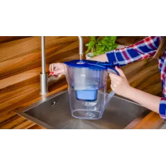 Dzbanek filtrujący 2,6 l niebieski