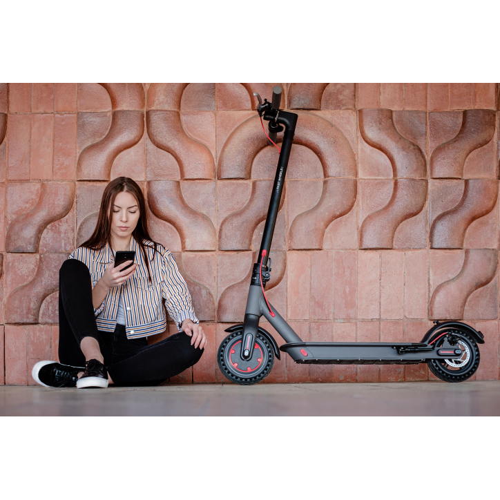 Hulajnoga elektryczna FAST WHEELS PRO Hulajnoga elektryczna FAST WHEELS PRO