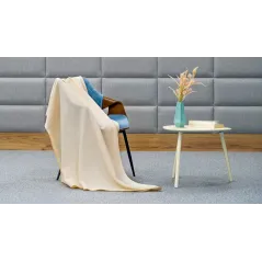 Koc polarowy 130x150 cm TEESA - kremowy