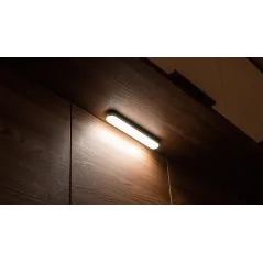 Lampa LED akumulatorowa obrotowa z sensorem ruchu , 5V/1,5W