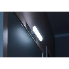 Lampa LED akumulatorowa obrotowa z sensorem ruchu , 5V/1,5W