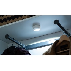 Lampka nocna z sensorem ruchu