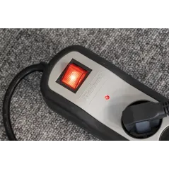 Listwa zasilająca Rebel 5 gniazd z przełącznikiem (3m, 3x1,5mm)