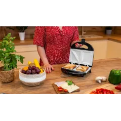 Opiekacz do kanapek z ceramicznymi wkładami