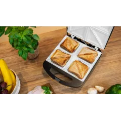 Opiekacz do kanapek z ceramicznymi wkładami na 4 kanapki
