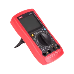 Samochodowy miernik uniwersalny UT105