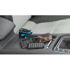 Samochodowy transmiter z funkją bluetooth (2x gniazda USB)