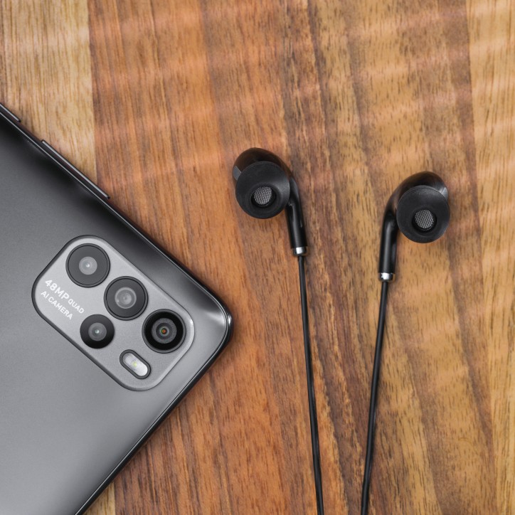 Słuchawki dokanałowe z mikrofonem na USB-C Kruger&Matz C1 czarne Słuchawki dokanałowe z mikrofonem na USB-C Kruger&Matz C1 czarne