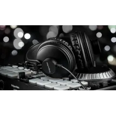 Słuchawki nauszne studyjne Kruger&Matz, model Monitor