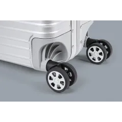 Średnia walizka aluminiowa na kółkach Kruger&Matz czarna