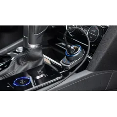 Transmiter samochodowy FM z funkcją bluetooth.