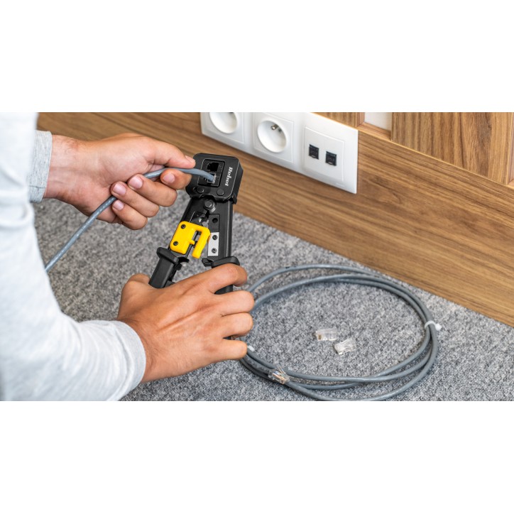 Zaciskarka wtyków przelotowych RJ45, RJ12, RJ11 Zaciskarka wtyków przelotowych RJ45, RJ12, RJ11