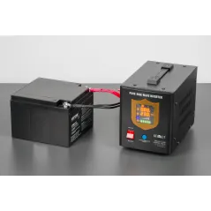 Zasilacz awaryjny KEMOT PROsinus-800 przetwornica z czystym przebiegiem sinusoidalnym i funkcją ładowania 12V 230V 800VA/500W - 