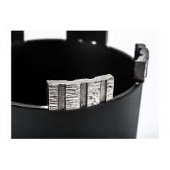 Otwornica diamentowa 82 x 75 mm, segmentowa, uchwyt M22