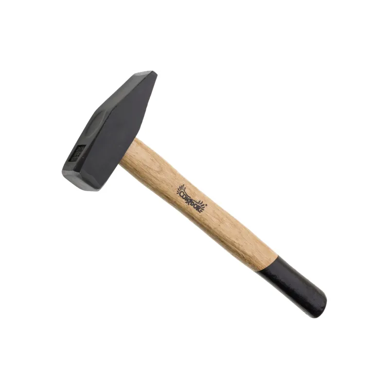 Młotek ślusarski 1500 g, trzonek drewniany Młotek ślusarski 1500 g, trzonek drewniany