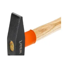 Młotek ślusarski 300 g, trzonek z drewna jesionowego