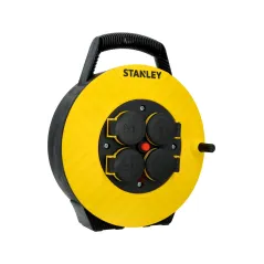 Przedłużacz kasetowy 7.5m, 3x1.5mm, cztery gniazda, IP44 z uziemieniem i zabezpieczeniem przeciążeniowym