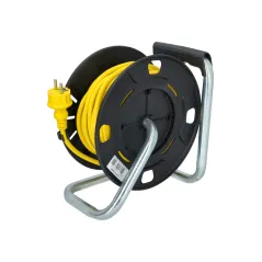 Przedłużacz bębnowy 15 m, 3 x 1.5mm, cztery gniazda, IP20, z uziemieniem i zabezpieczeniem przeciążeniowym