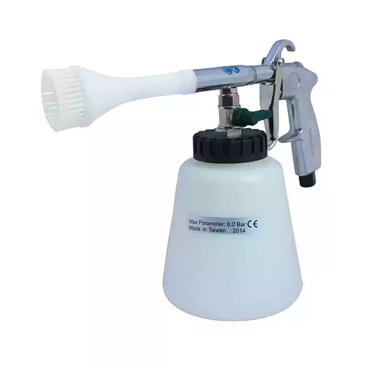 Pistolet do czyszczenia ze szczotką - TORNADOR Pistolet do czyszczenia ze szczotką - TORNADOR